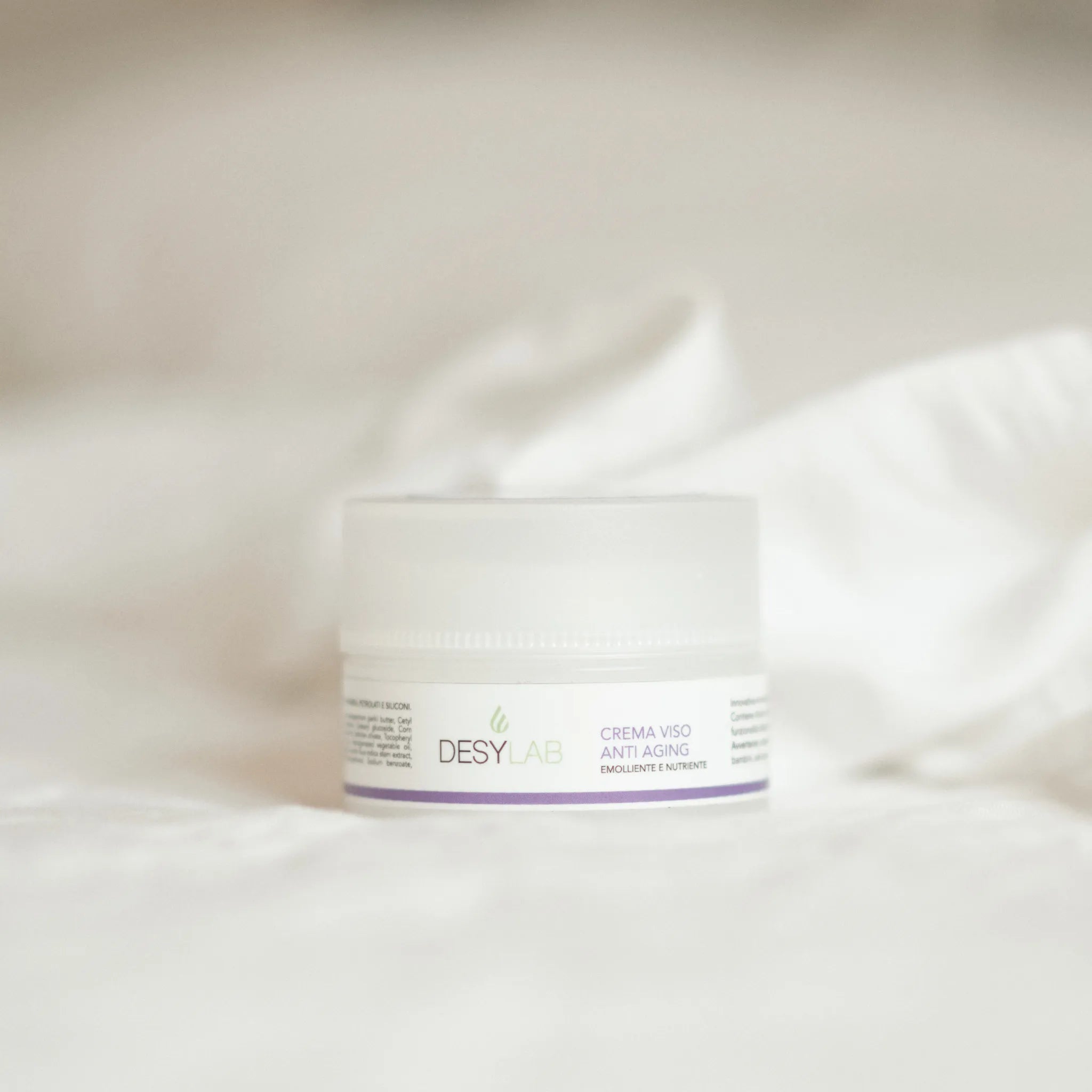 CREMA RIGENERANTE VISO: Antirughe, levigante e rigenerante